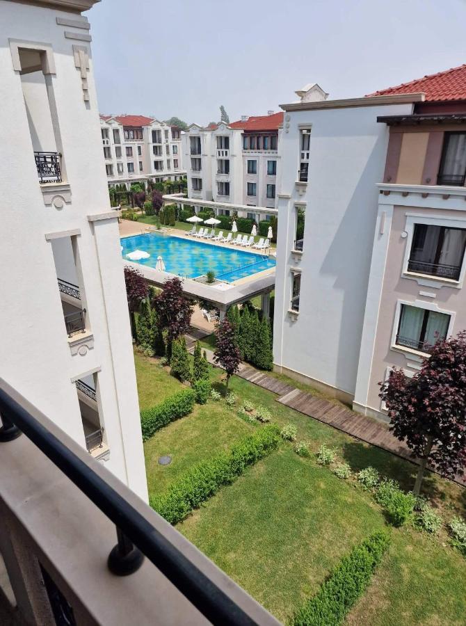 Green Life Beach Resort- Апартамент Фемили 2 โซโซโปล ภายนอก รูปภาพ