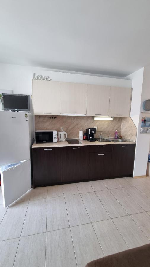 Green Life Beach Resort- Апартамент Фемили 2 โซโซโปล ภายนอก รูปภาพ